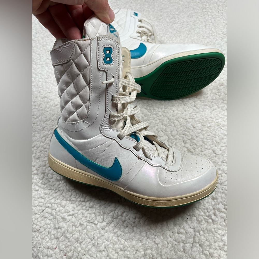 Nike 333891-143 LegendS/S Ultra Hi Top Court Sneakers Shoes Women's Size 8.5